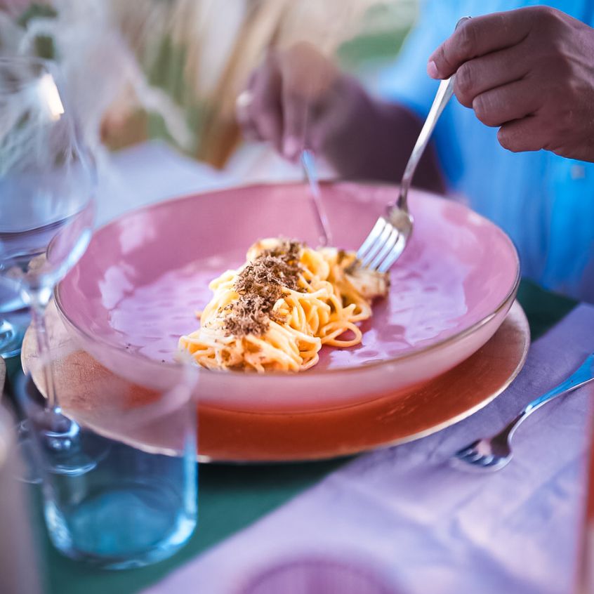 Romantic Garden Lounge